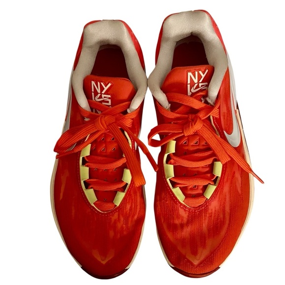 Nike Women’s Air Zoom GT Cut 2 “NY vs. NY” (DJ6015‑603) - Picture 2 of 4